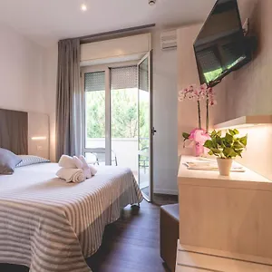 *** Hotel Loretta & Dependance Italie